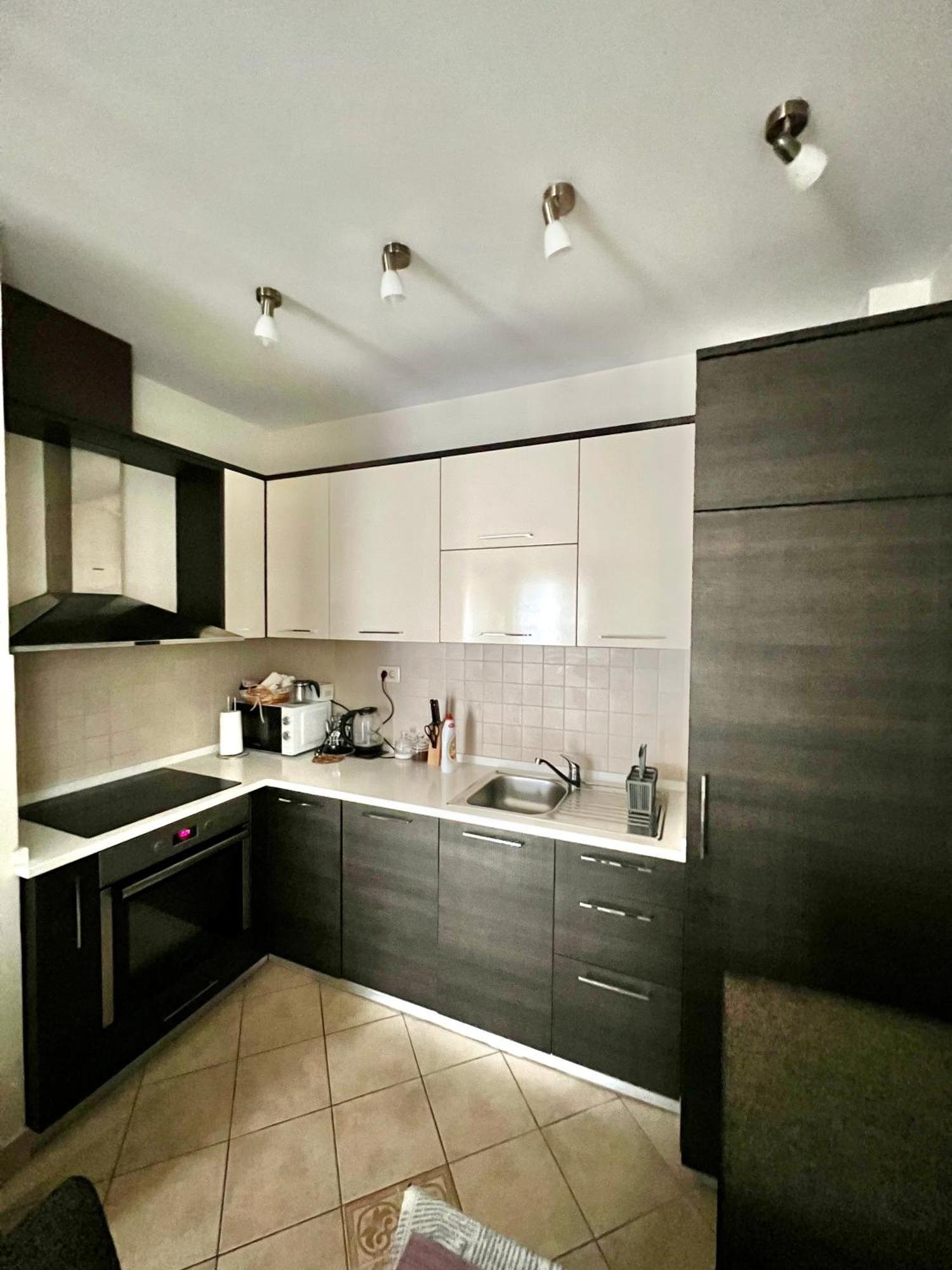 Apartments Nirgilija Tivat Exterior photo
