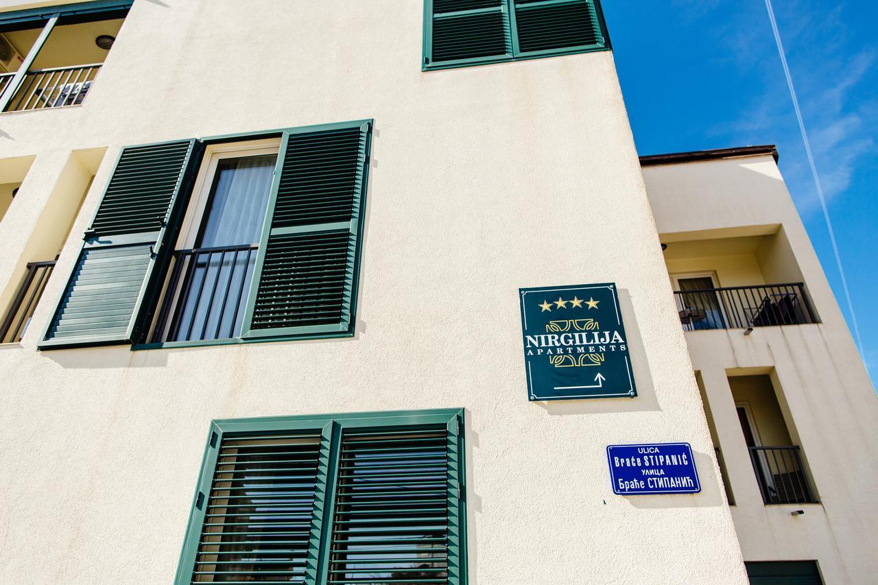 Apartments Nirgilija Tivat Exterior photo
