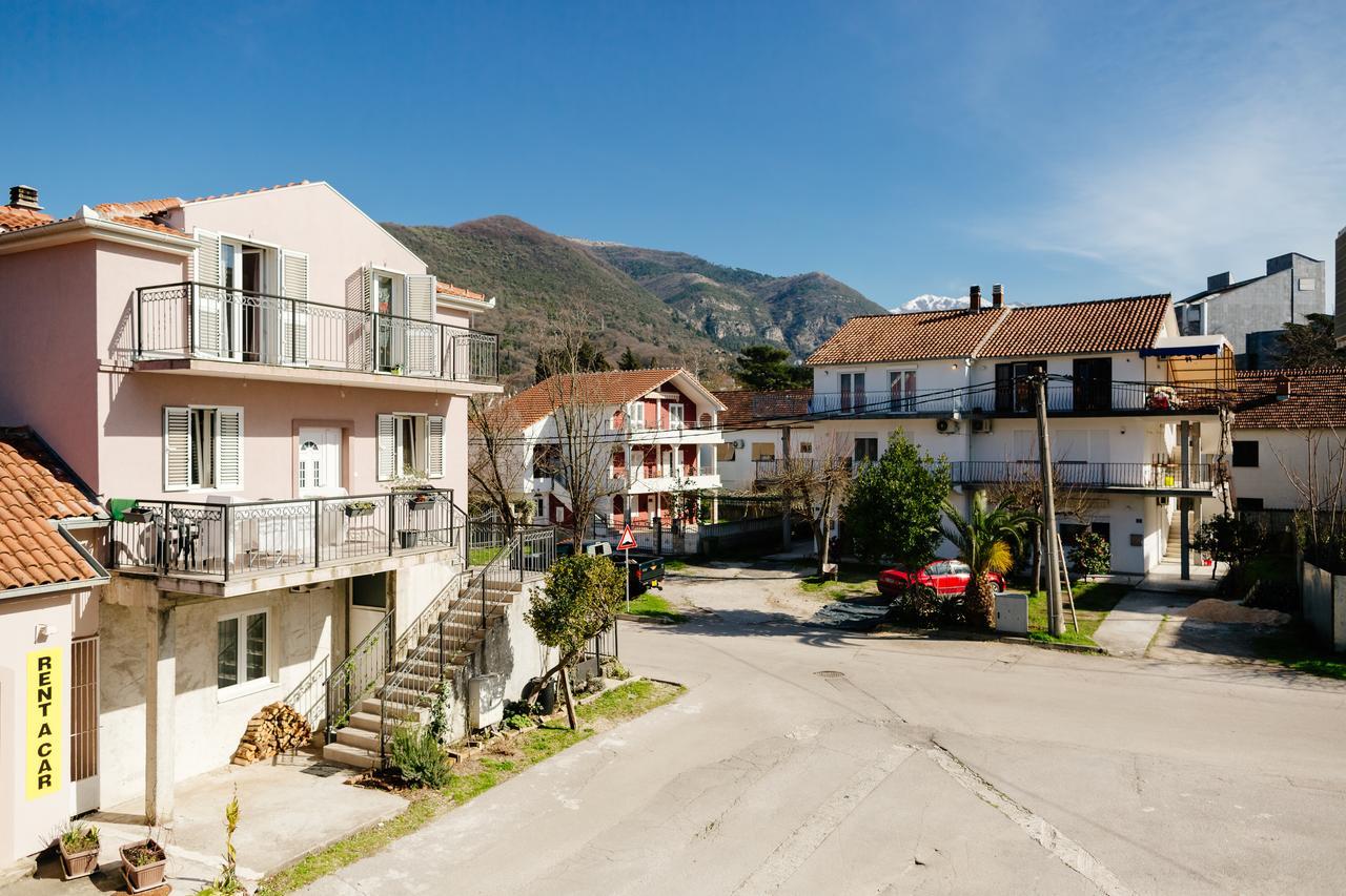 Apartments Nirgilija Tivat Exterior photo